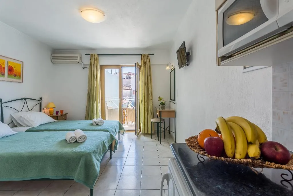 STUDIO CAPACITY 2 Room, Ritsa Apartments, Skiathos