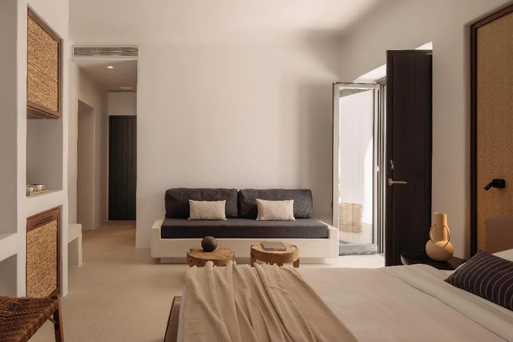SUITE TWO BEDROOMS WITH PRIVATE POOL Room, Bard De Sol, Mykonos
