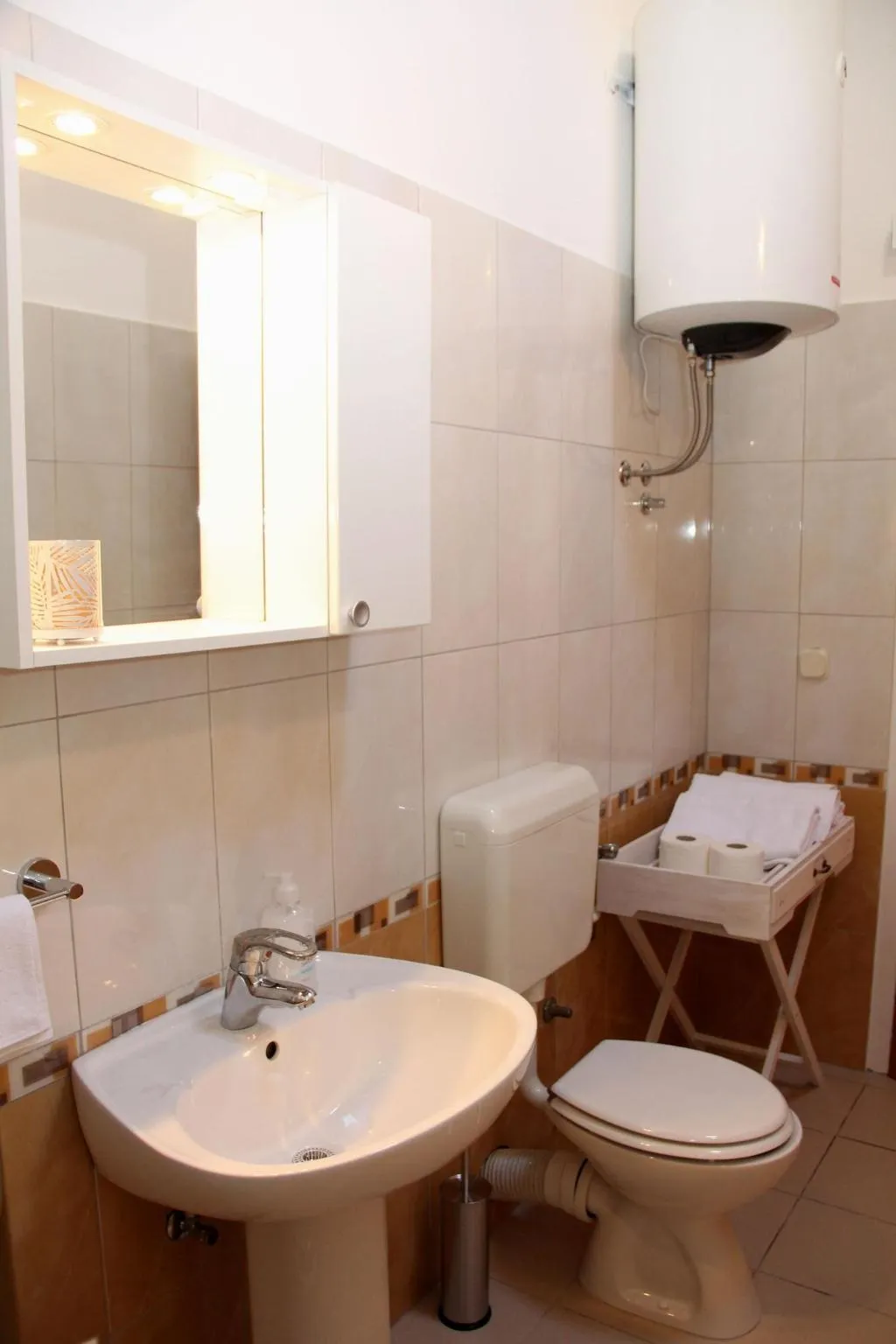 Room, Old Theatre Rooms And Apartments, Split