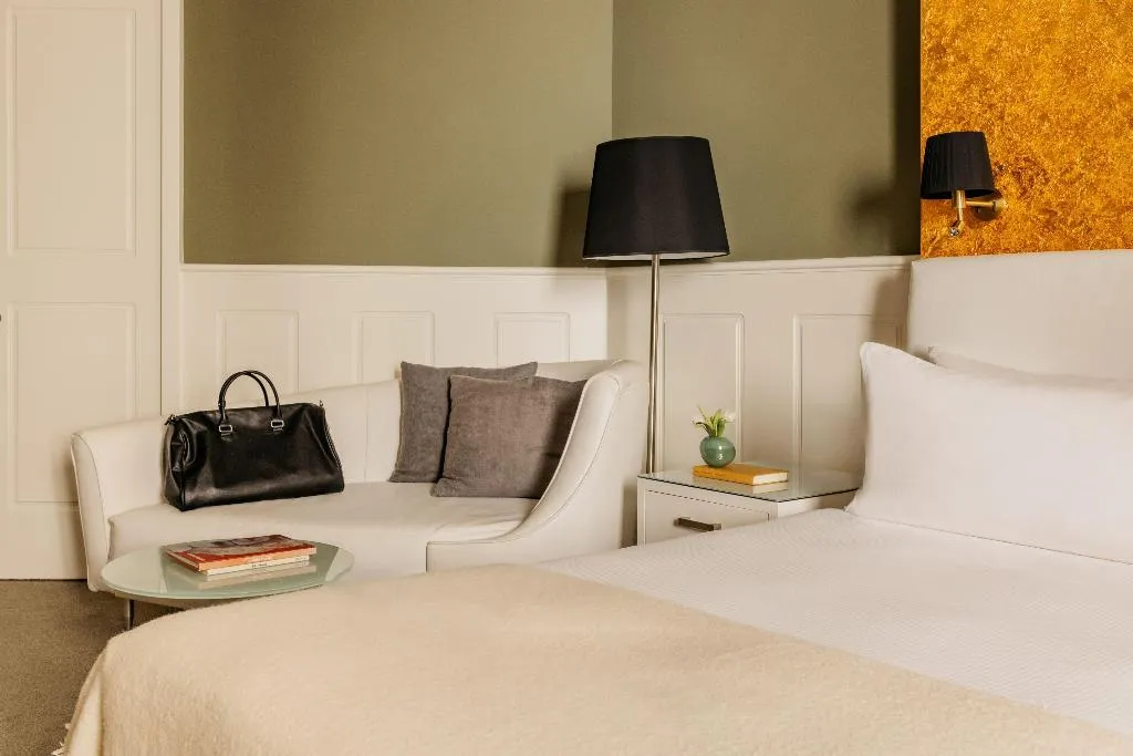 DOUBLE SUPERIOR Room, Hotel Colón Gran Meliá, Seville