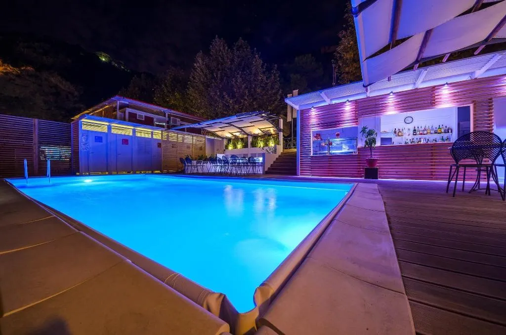 Sports and Entertainment, Hotel San Francesco, Naples
