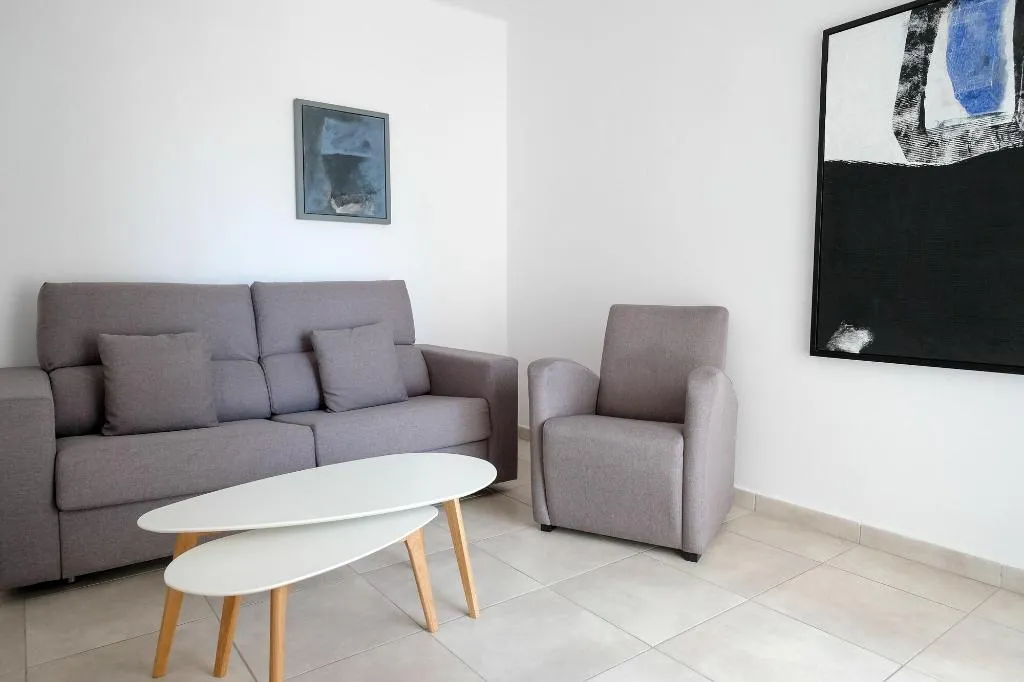 Room, S'Alamera Suites Hotel & Apartments, Ibiza