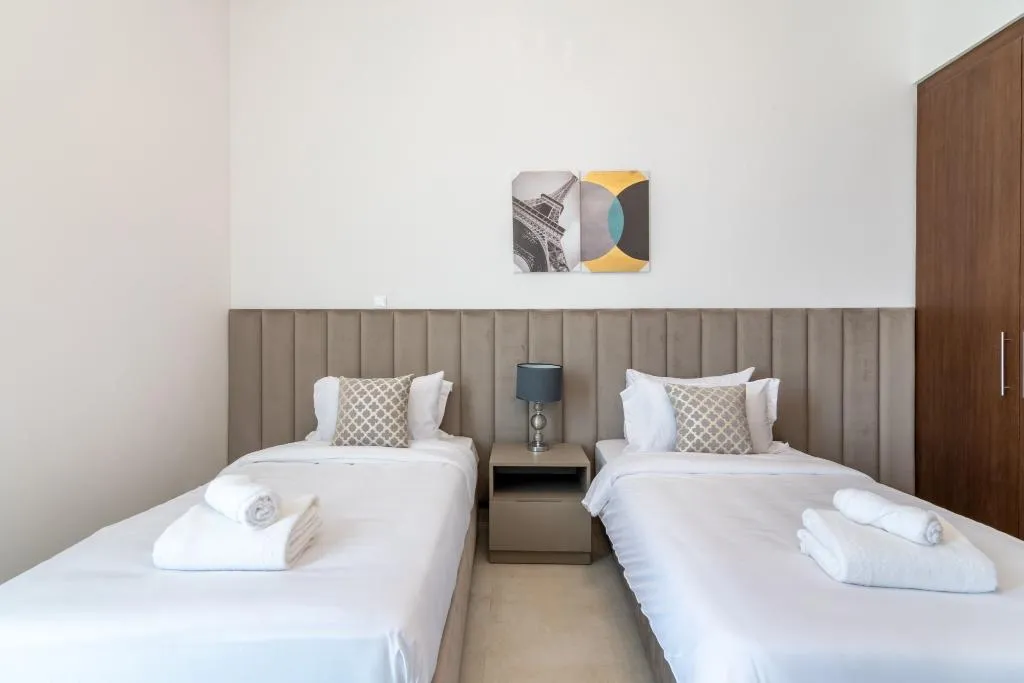 APARTMENT TWO BEDROOMS Room, SBO Tower Al Barsha (Baytik Holiday Homes), Dubai