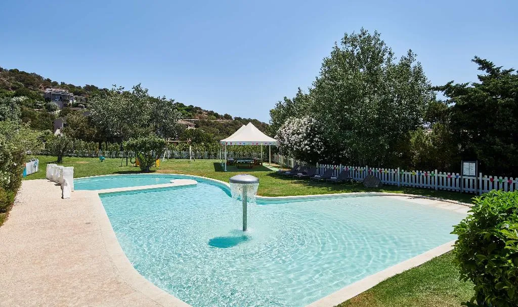 Pool, Conrad Chia Laguna Sardinia, Cagliari