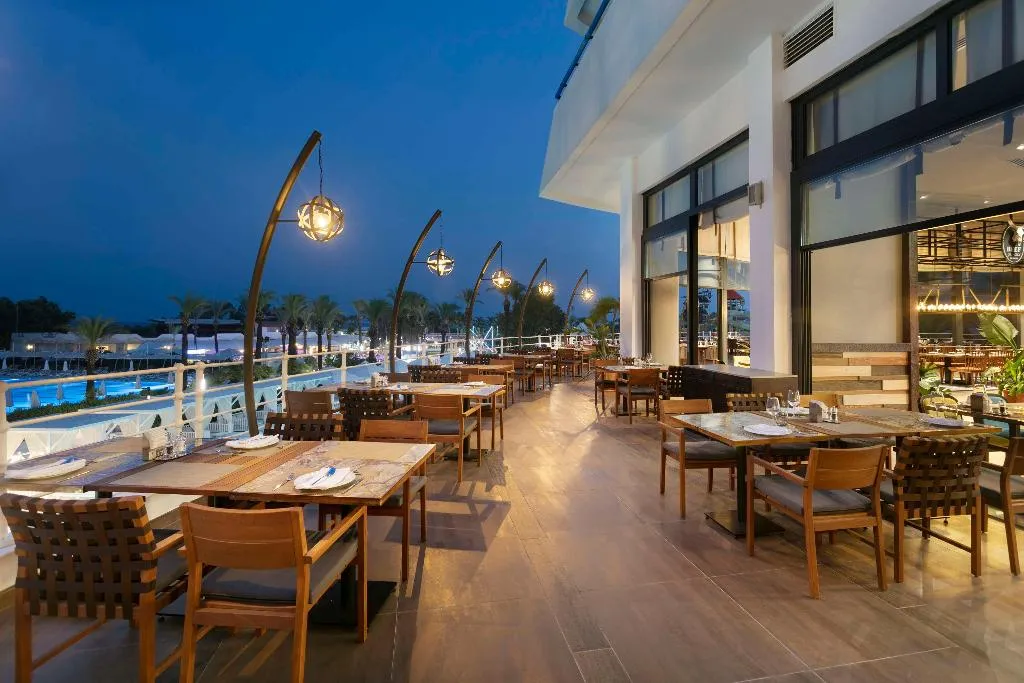 Restaurant, Titanic Deluxe Lara, Antalya