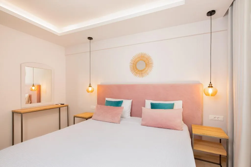 Double or Twin SUPERIOR KING BED Room, Korina Apart Hotel, Corfu
