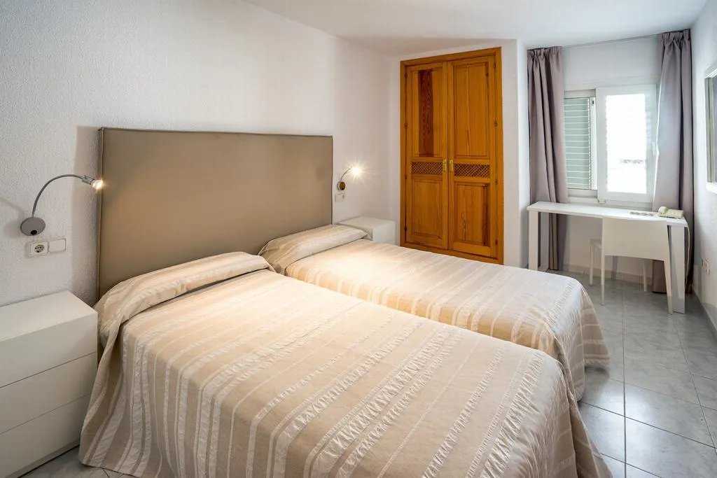 Room, Duquesa Playa, Ibiza