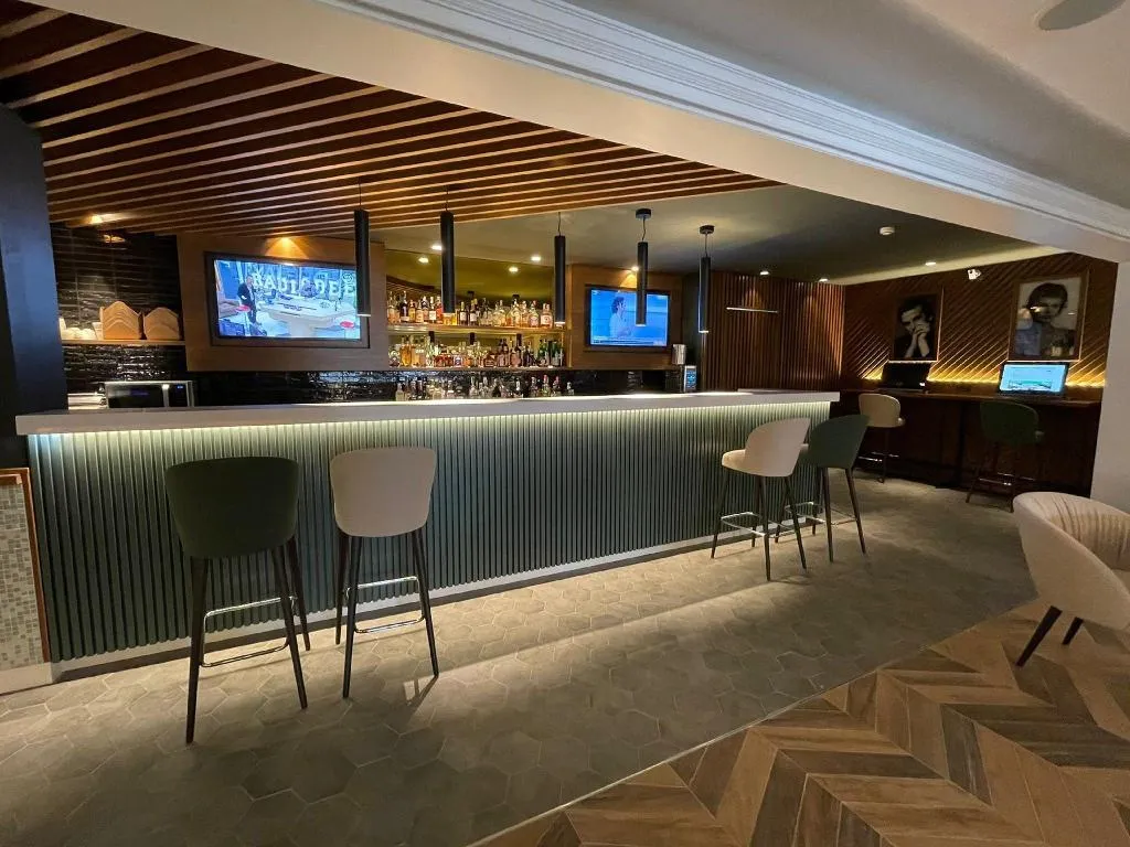 Bar, Holiday Inn Naples, Naples