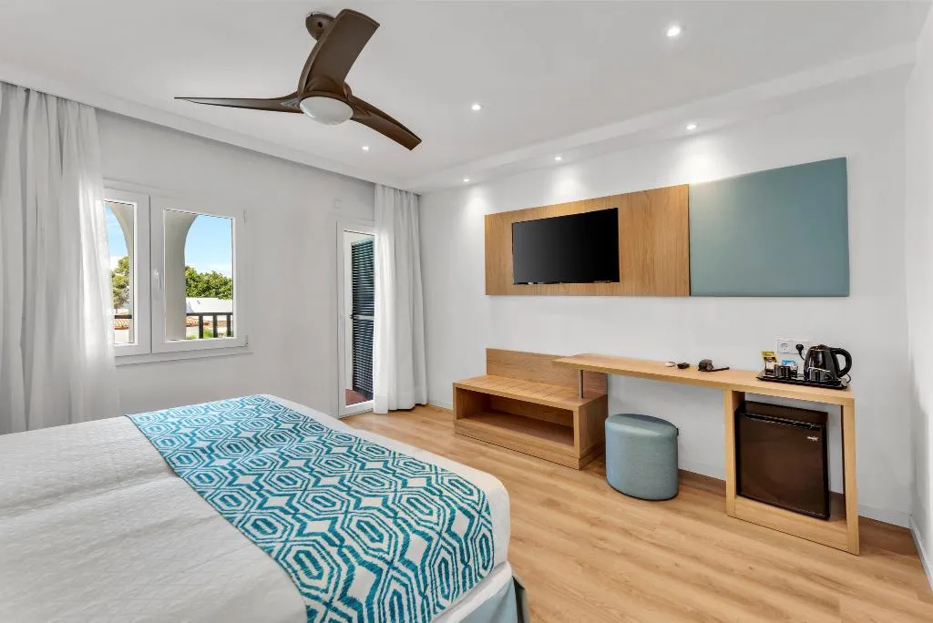 Double or Twin STANDARD Room, Hotel Palia Dolce Farniente,, Majorca