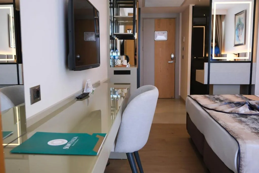 Room ONE BED Room, Sunthalia Hotels & Resorts +16 Age Adults Only, Antalya