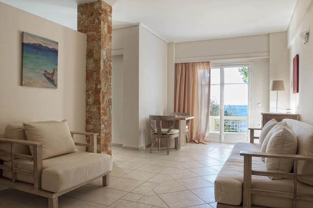 Room, Alonissos Beach Bungalows & Suites Hotel, Skiathos