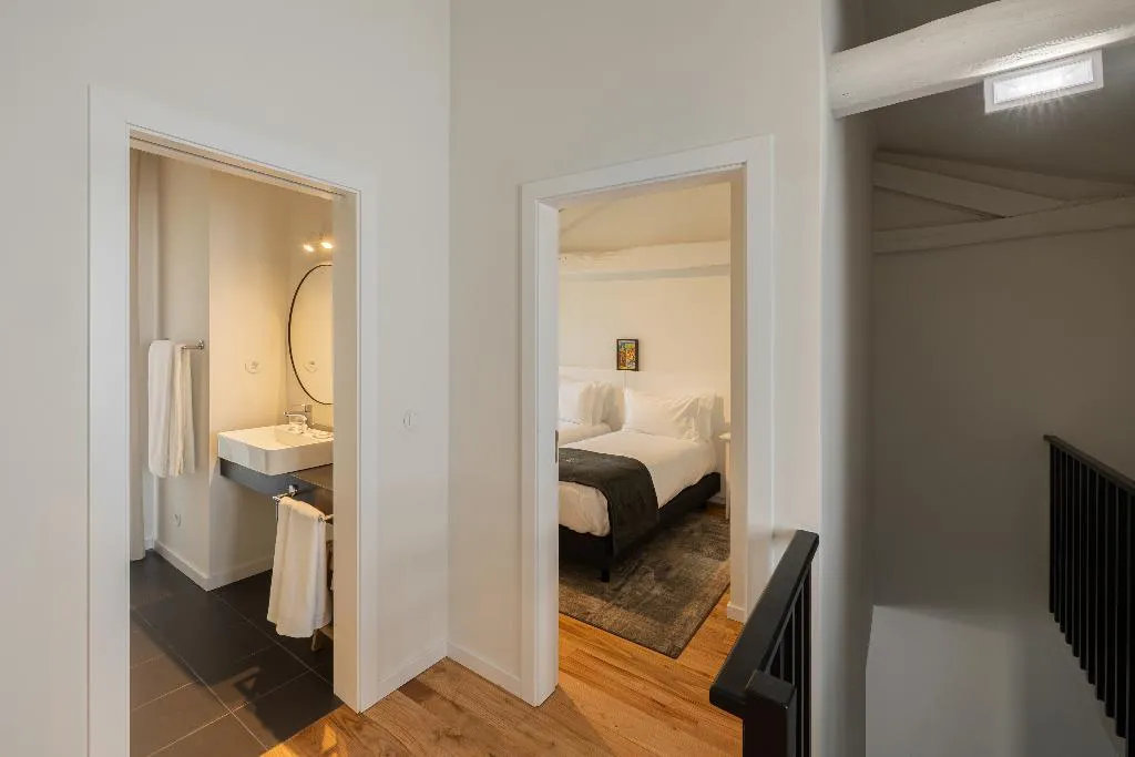 APARTMENT TWO BEDROOMS Room, CasaNova Farmhouse, Porto