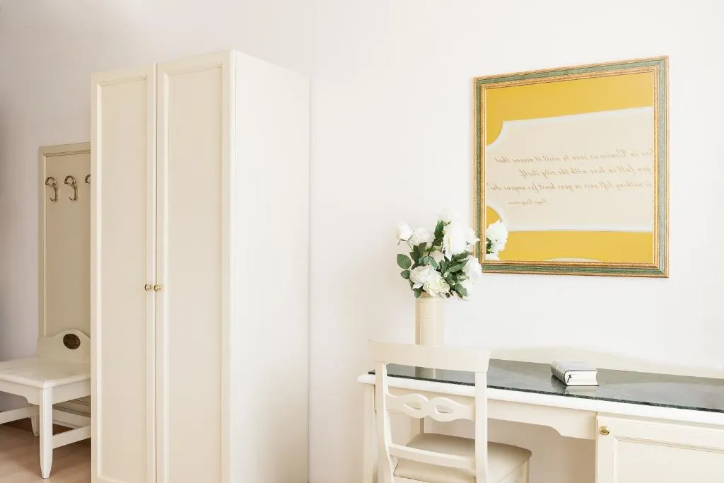 SINGLE ONE BED Room, Hotel Ca' Tron, Venice