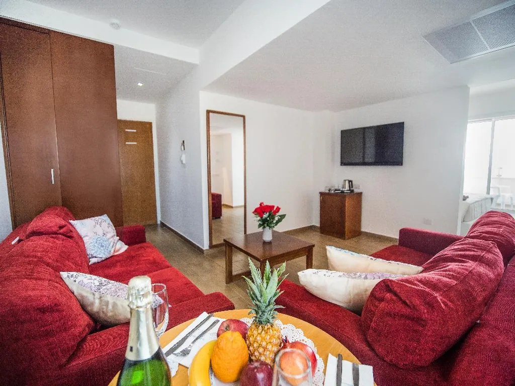 SUITE SEA VIEW Room, Avlida, Cyprus