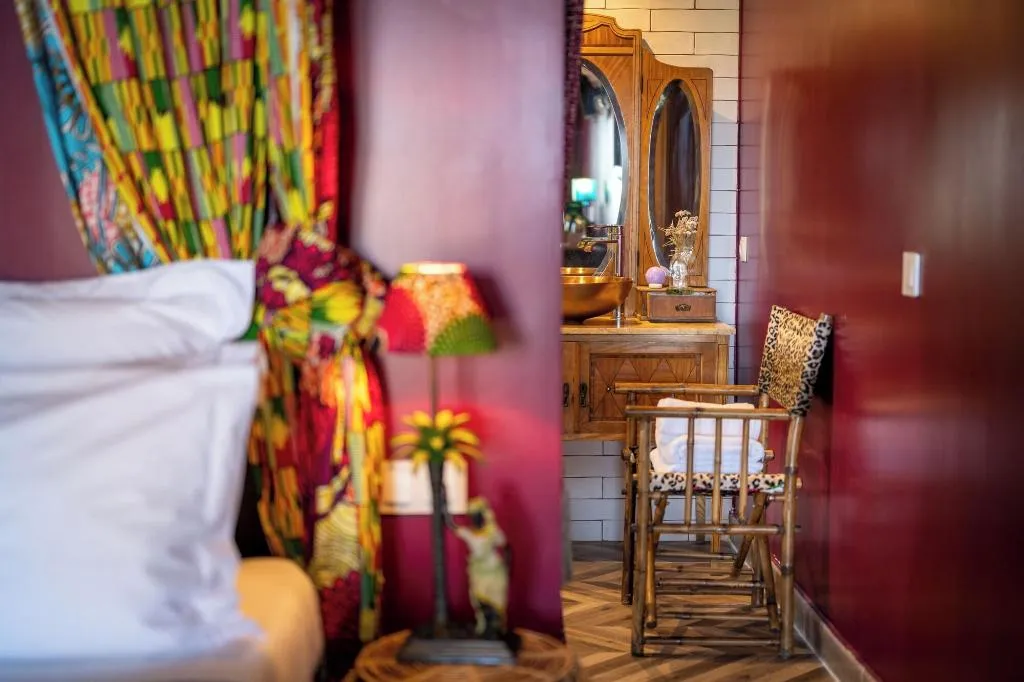 Room, Aal Cachucho, Madrid