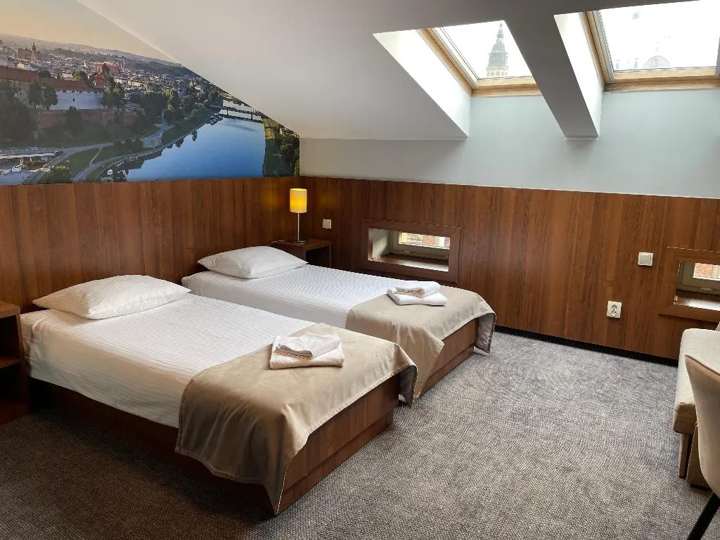 TRIPLE ECONOMY Room, Downtown Krakow, Krakow