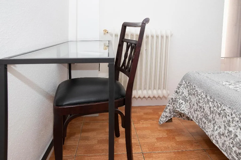 SINGLE STANDARD Room, Tokio, Madrid
