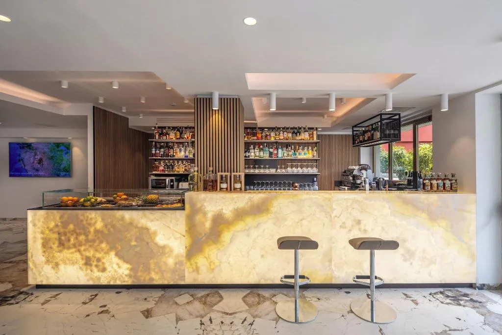 Bar, Hotel Garda, Milan