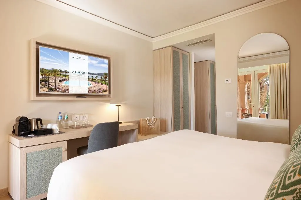 DOUBLE SUPERIOR BAY VIEW Room, Almar Timi Ama Resort & Spa, Cagliari