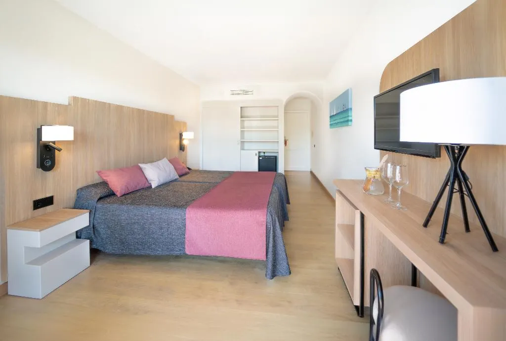 Double or Twin WITH BALCONY Room, Calimera Fido Gardens - Family Hotel****, Majorca