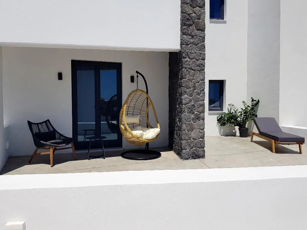 APARTMENT SEA VIEW Room, MyLithos Suites, Santorini