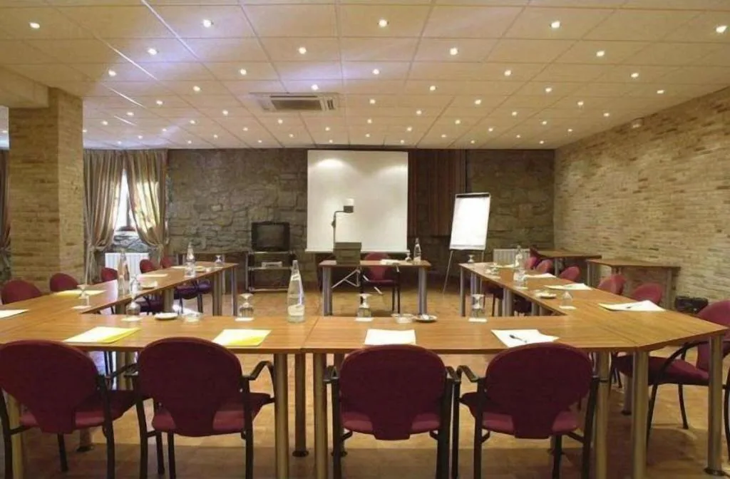 Conferences, Las Gacelas, Madrid
