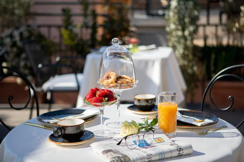 Terrace, Dharma Boutique Hotel & Spa, Rome