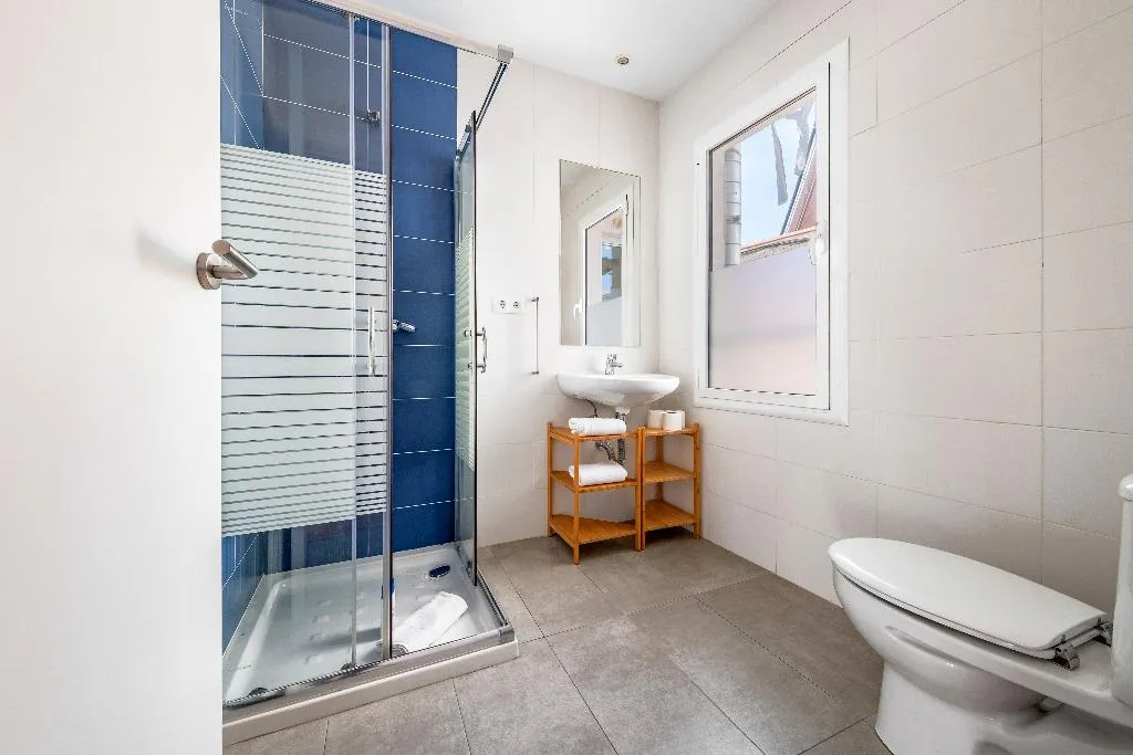 APARTMENT PENTHOUSE Room, Ainb Barcelona Sants Apartments, Barcelona