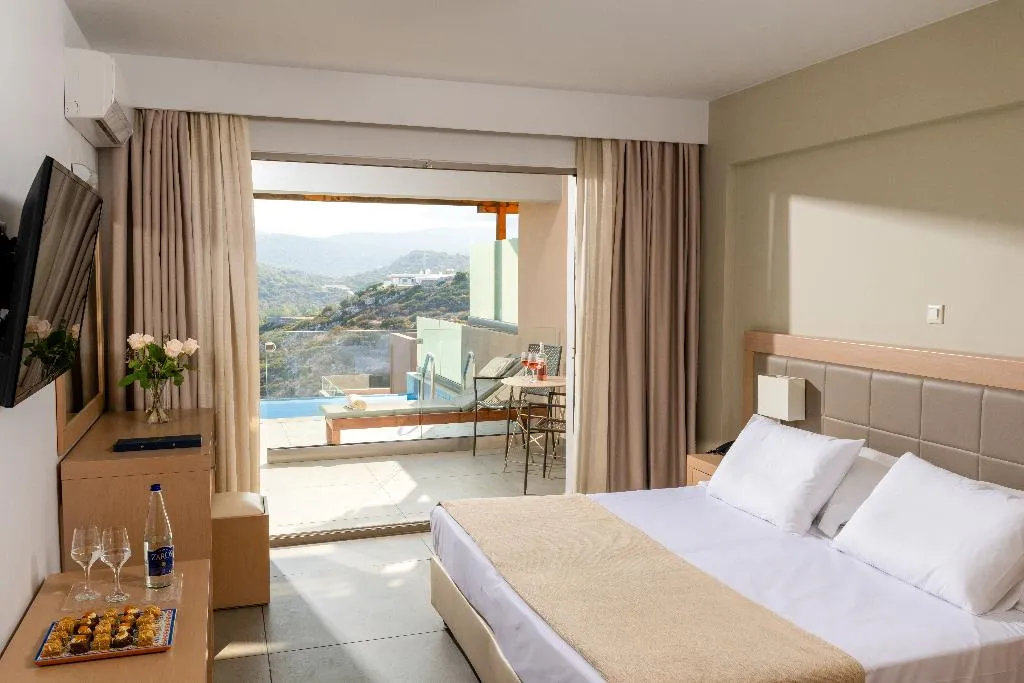 SUITE TWO BEDROOMS Room, Miramare Resort & Spa, Crete