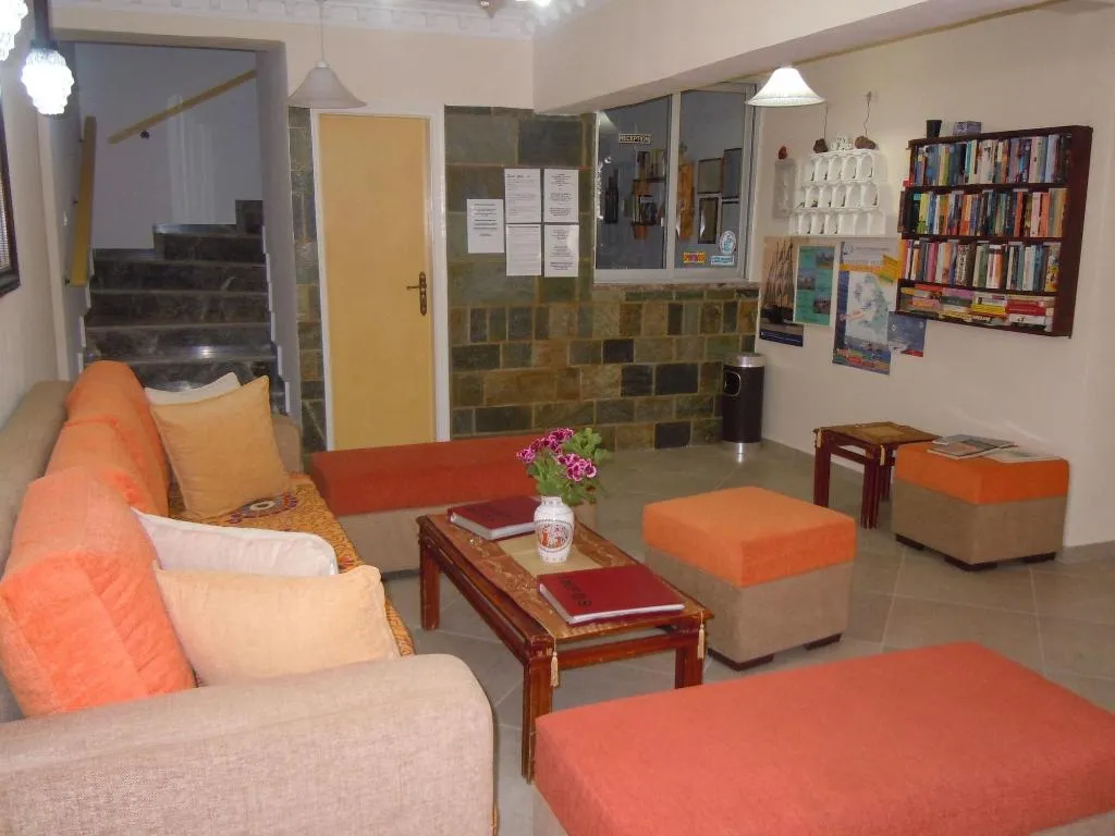 Lobby, Pension Atlas, Santorini