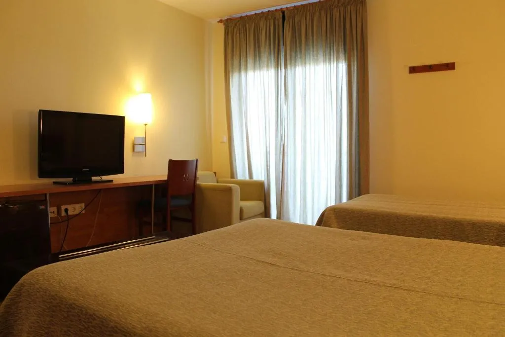 DOUBLE ONE BED Room, Flora Parc, Barcelona