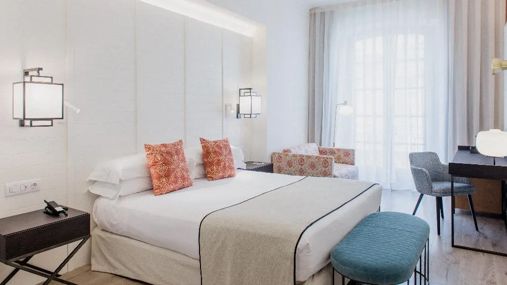 DOUBLE SUPERIOR Room, Catalonia Molina Lario, Costa Del Sol