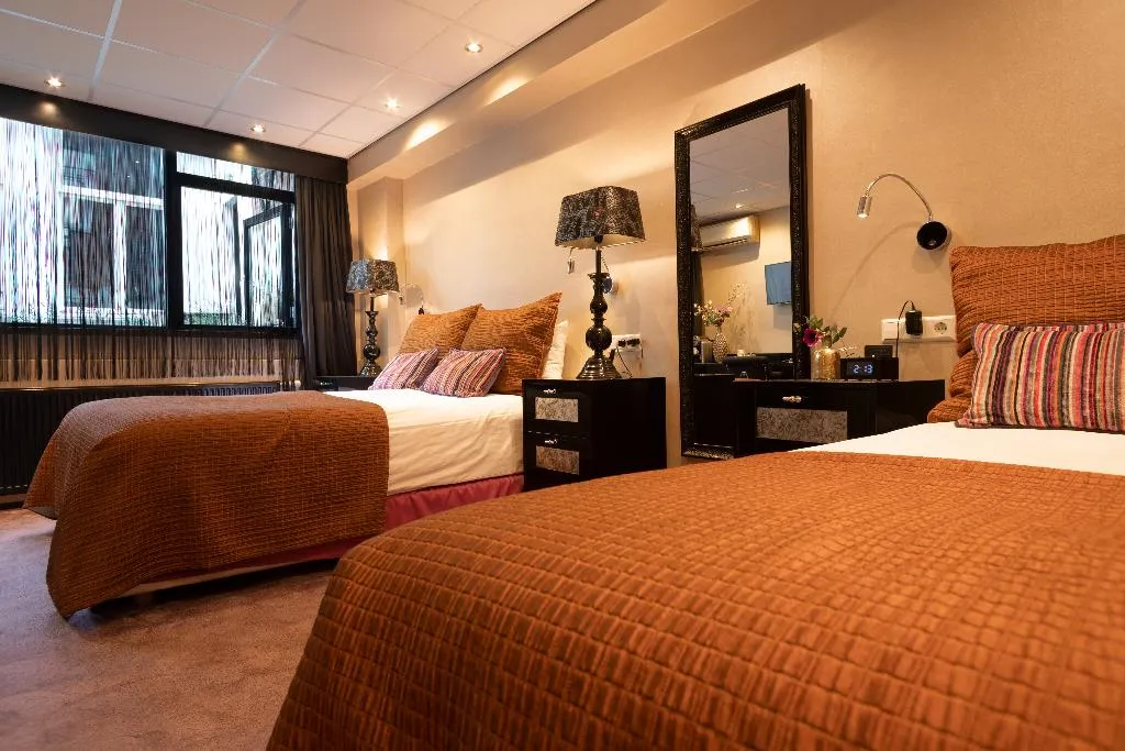 TRIPLE STANDARD Room, Sebastians, Amsterdam