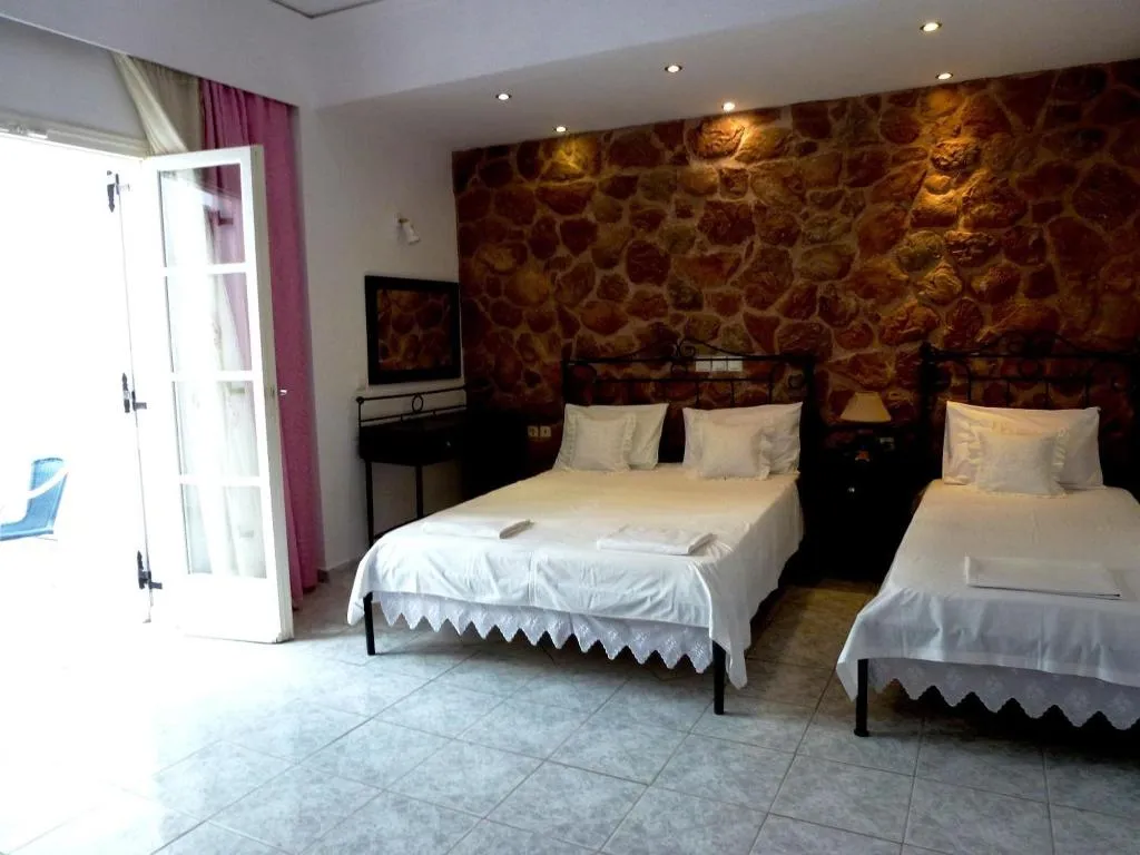 Room, Atalos Suites, Santorini