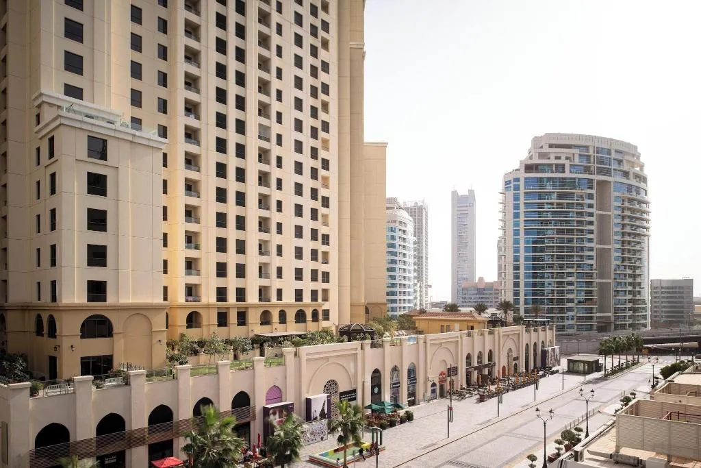 TWIN CLUB WITH VIEWS Room, Sheraton Jumeirah Beach Resort, Dubai