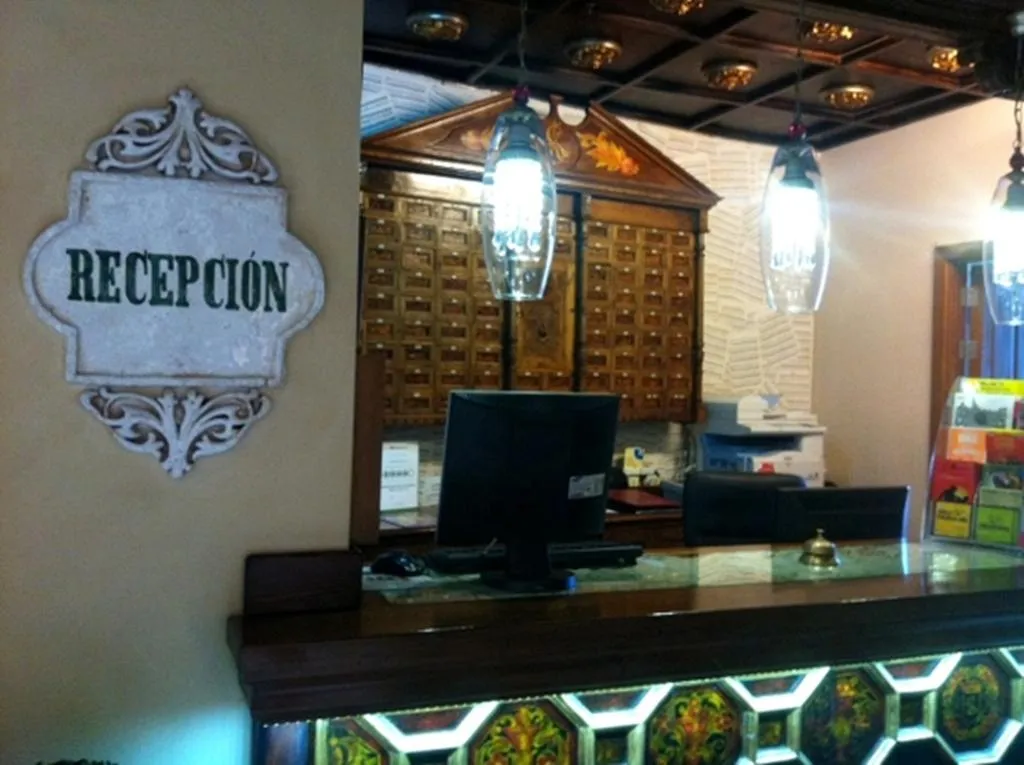 Lobby, Sacristia de Santa Ana, Seville