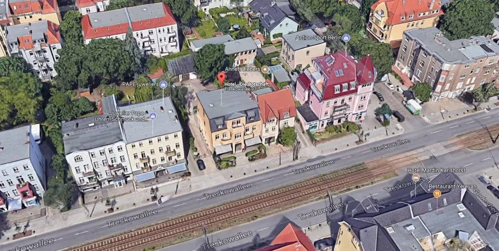 General view, Die Botschaft, Berlin