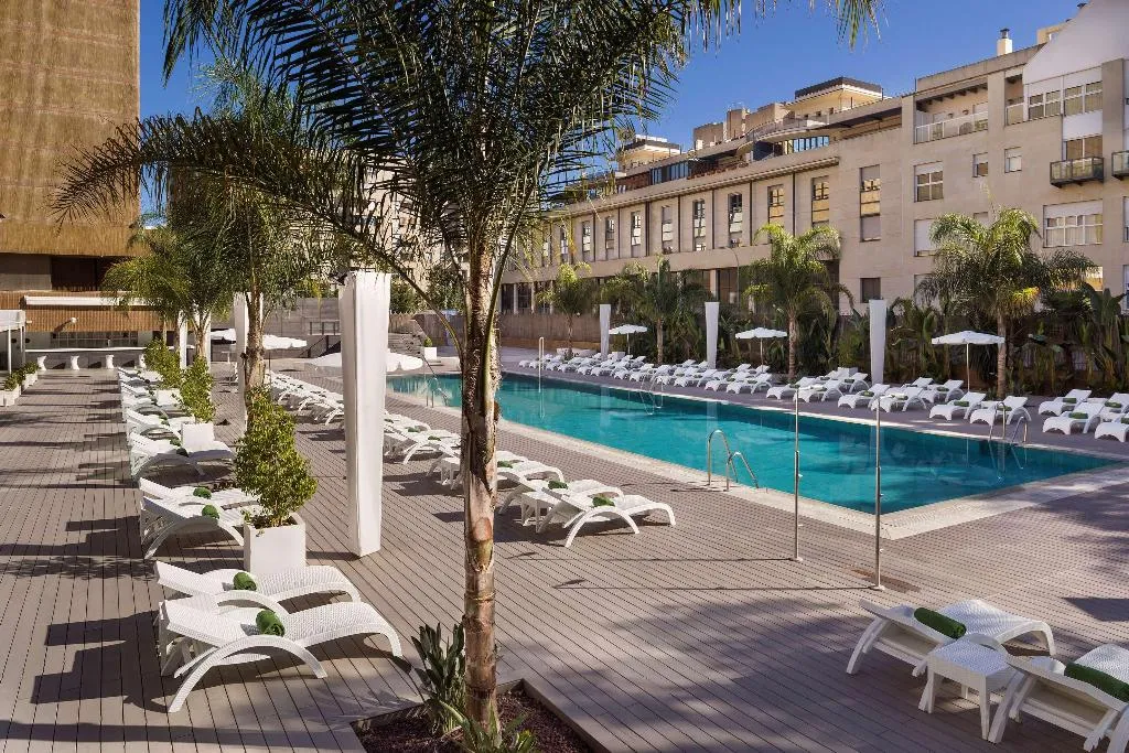 Pool, Melia Lebreros, Seville