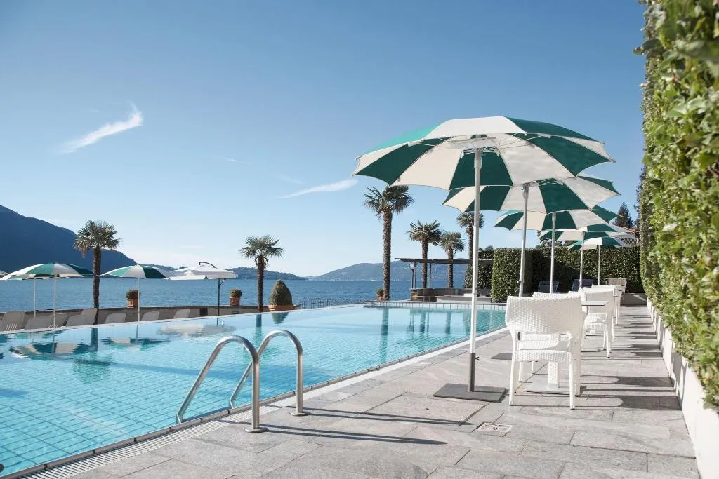 Pool, Ghiffa, Milan