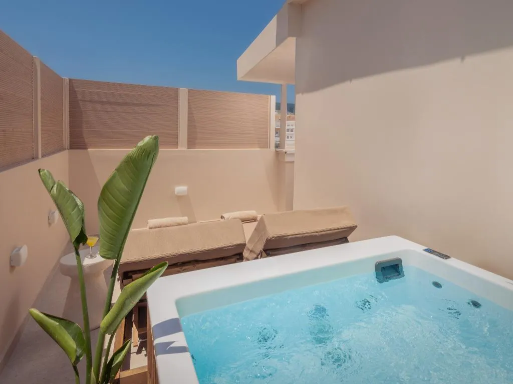JUNIOR SUITE WITH JACUZZI Room, Tzante Hotel Zakynthos | Adults Only, Zante