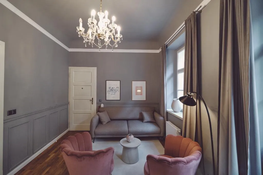 QUADRUPLE DELUXE Room, Domus Balthasar, Prague