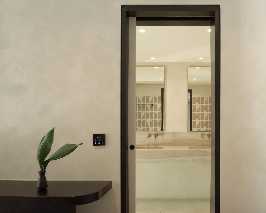SUITE basement Room, Theartemis Palace, Crete