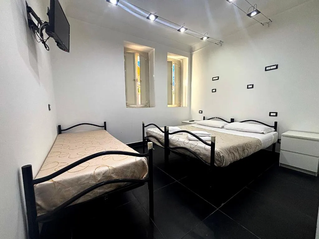 TRIPLE BASIC Room, Palace Rome, Rome