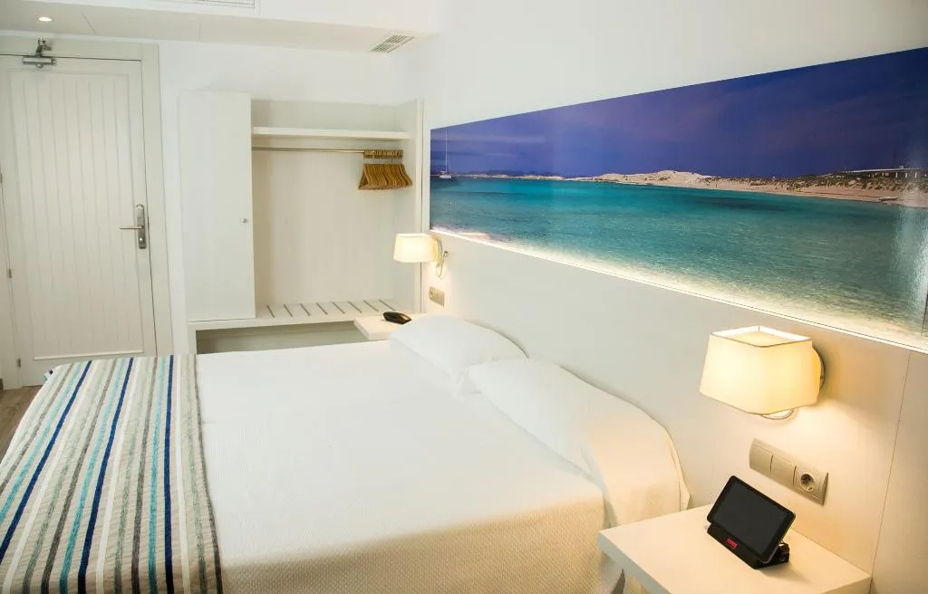 DOUBLE STANDARD Room, Hotel Rosales Formentera, Ibiza