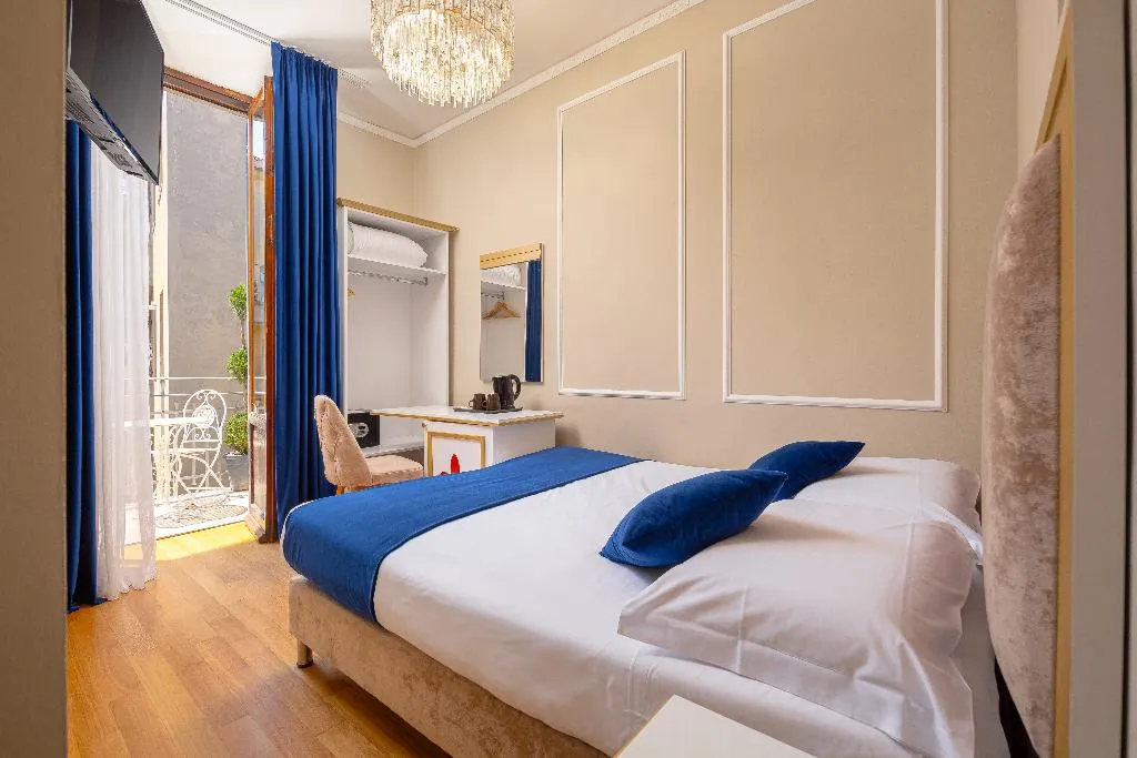 DOUBLE BASIC Room, Annabella Hotel Roof Terrace, Florence