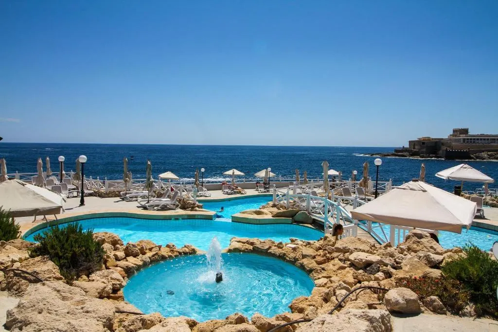 Pool, Radisson Blu Resort, Malta St. Julians, Malta