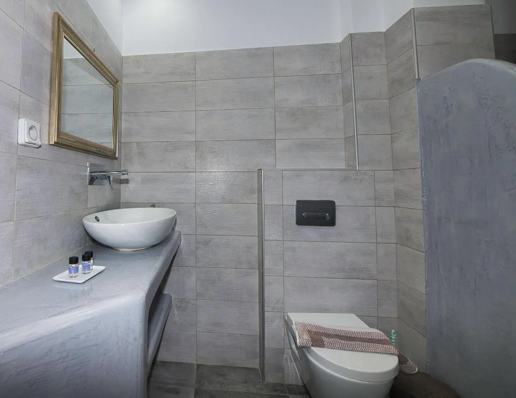 Room, Ira Apartments, Santorini