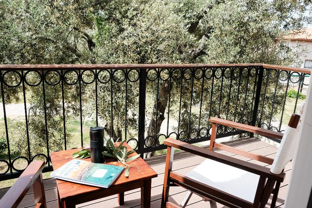 TRIPLE SUPERIOR ONE BEDROOM Room, Club Resort Atlantis Izmir/Sigacik, Izmir