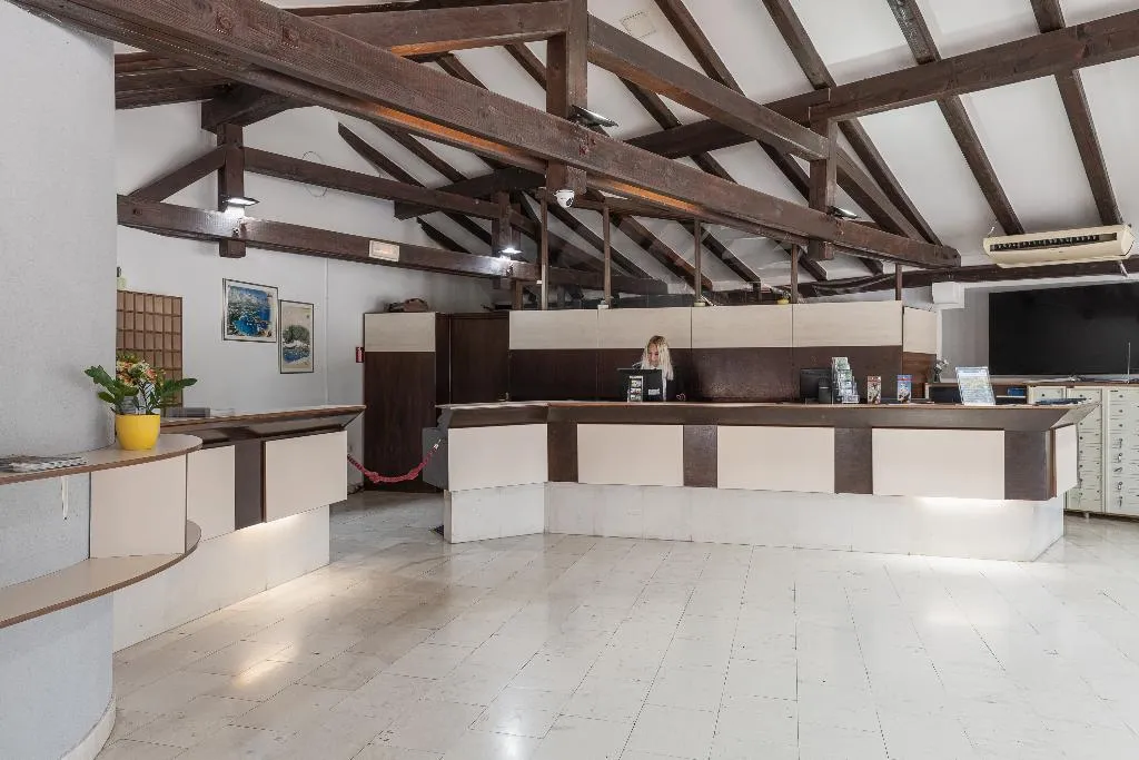 Lobby, Villas Plat, Dubrovnik