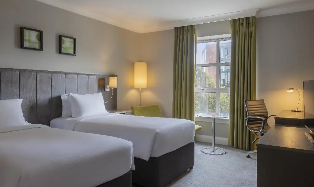 TWIN WITH VIEWS Room, Hilton Dublin Charlemont, Dublin
